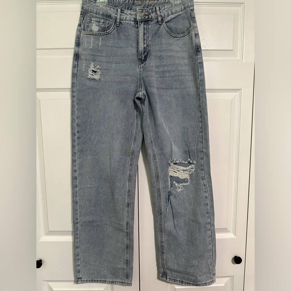 SHEIN Ripped Wide Leg Jeans - Picture 4 of 12